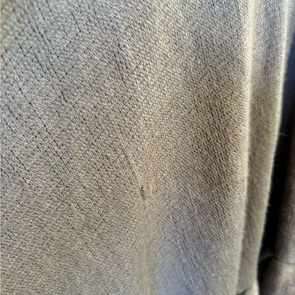 SALE! Gray Apt 9 Soft Poncho Sweater EUC - Picture 5 of 6